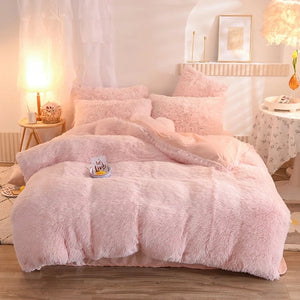 5 Piece Plush Bedding- Cotton Candy Pink