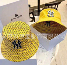 Load image into Gallery viewer, NY REVERSIBLE BUCKET HAT
