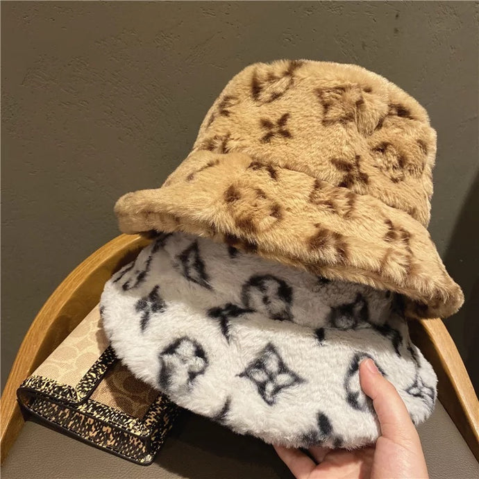 Furry Louis Bucket Hat- Brown